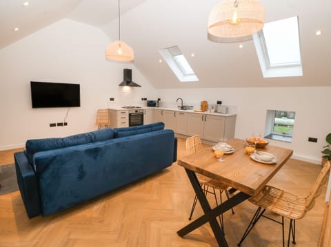 Cottage | Living room | TV