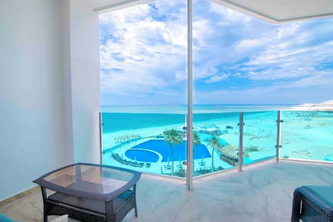 Family Apartment, 2 Bedrooms, Sea View | Balcony
