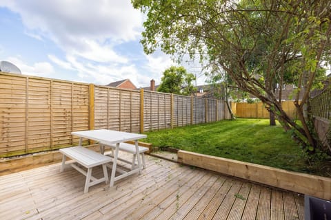Three Bedroom House | Terrace/patio