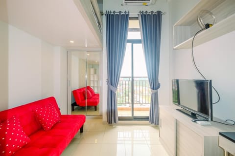 Room | Living area | TV