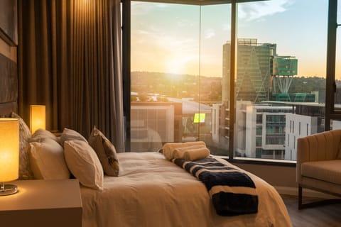 Business Apartment | 1 bedroom, individually decorated, individually furnished, desk