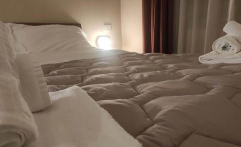 Standard Room | Premium bedding, down comforters, bed sheets