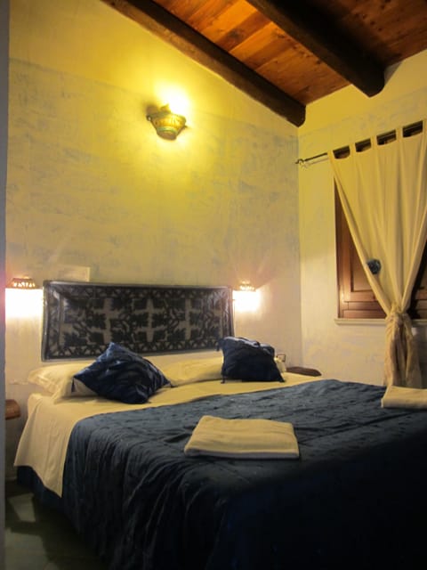 Double Room | Premium bedding, individually decorated, individually furnished, desk