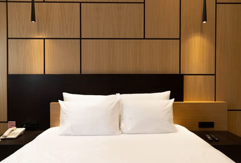 Deluxe Double Room | Free WiFi, bed sheets