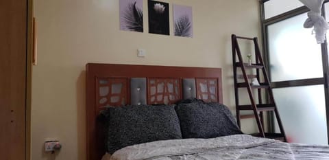 Standard Room | Bed sheets