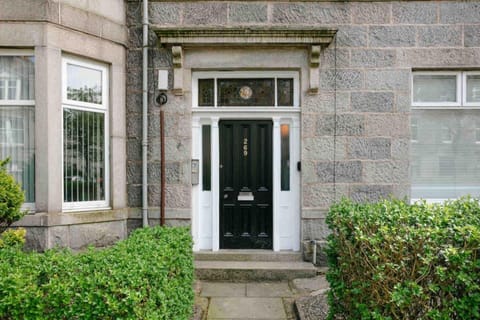 Apartment | Exterior