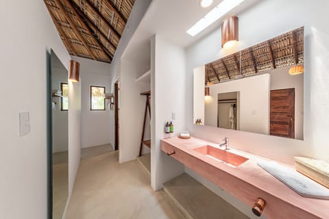 Family Room, Multiple Beds, Beach View | Bathroom | Shower, hair dryer, bathrobes, towels