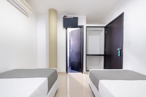 Superior Twin Room | Hypo-allergenic bedding, free WiFi, bed sheets