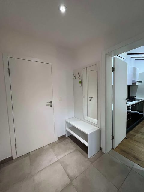 Suite (Attic) | Iron/ironing board, free WiFi, bed sheets