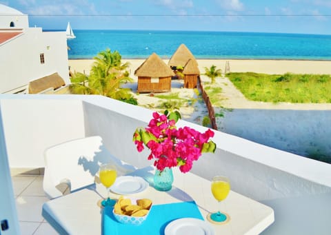 Deluxe Suite, 1 Bedroom, Kitchen, Partial Ocean View | Balcony