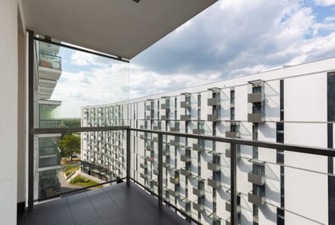 Deluxe Apartment | Balcony