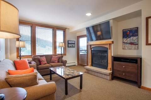 Condo, 2 Bedrooms | Living room | TV, fireplace