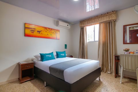 Double Room | Hypo-allergenic bedding available, iron/ironing board (on request)