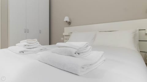 House | 1 bedroom, iron/ironing board, WiFi