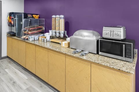 Free daily on-the-go breakfast