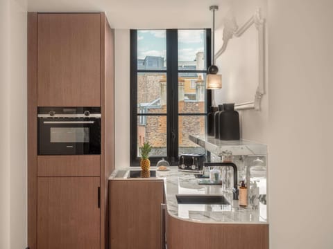 Apartment, 2 bedrooms, one 140x190 cm bed, one 180x200 cm bed, located 50 meters from the hotel | Premium bedding, free minibar, in-room safe, desk