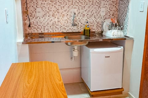 Studio Suite | Premium bedding, minibar, desk, laptop workspace