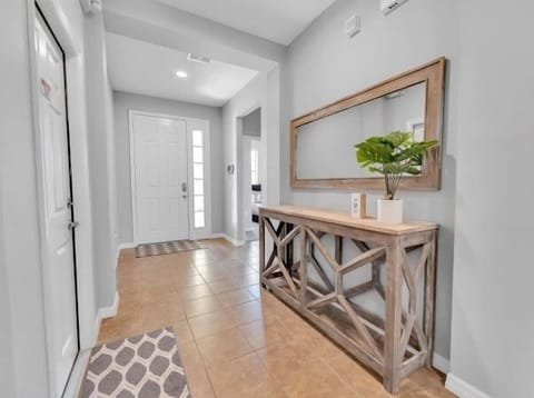 Villa, 4 Bedrooms | Interior