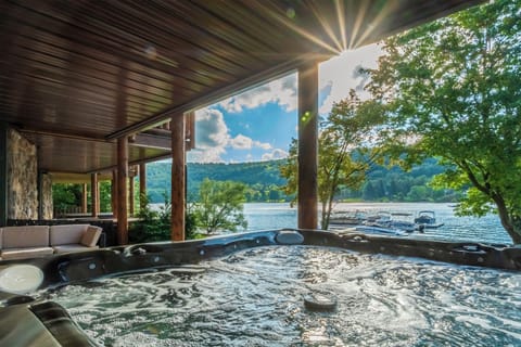 Studio (5 Bedrooms) | Property amenity