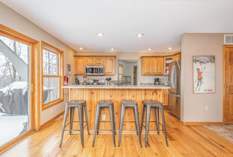 House (4 Bedrooms) | Property amenity