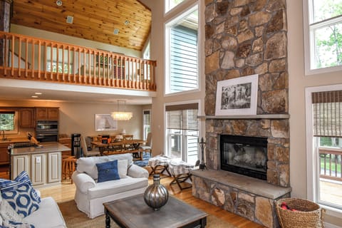 House (5 Bedrooms) | Property amenity