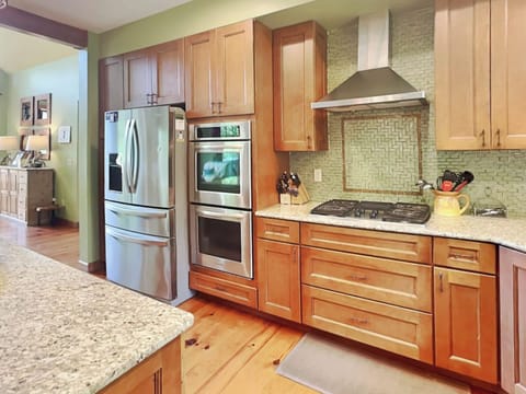 House (5 Bedrooms) | Property amenity