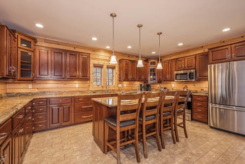 House (4 Bedrooms) | Property amenity