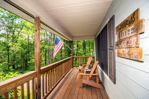 House (4 Bedrooms) | Property amenity