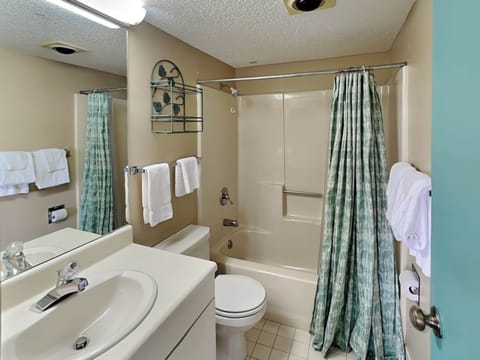 Studio (2 Bedrooms) | Property amenity