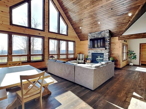 House (6 Bedrooms) | Property amenity