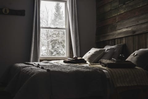 Basic Room 8 | Premium bedding, down comforters, individually decorated