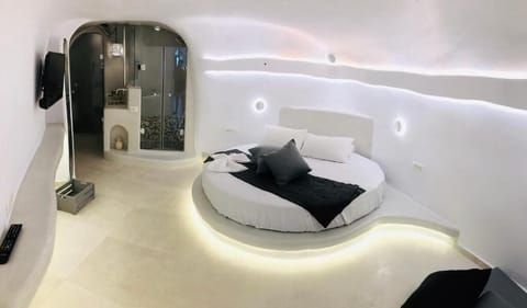 Superior Room | Soundproofing, iron/ironing board, free WiFi