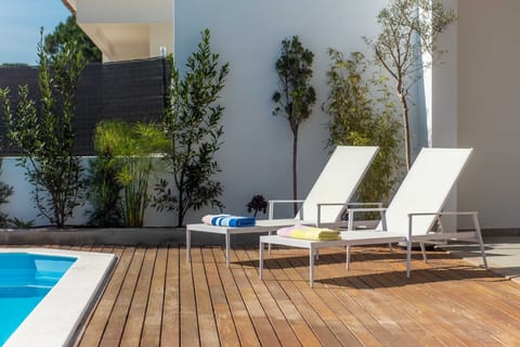 Sundeck