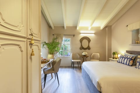 Premium Double Room | In-room safe, desk, free WiFi, bed sheets