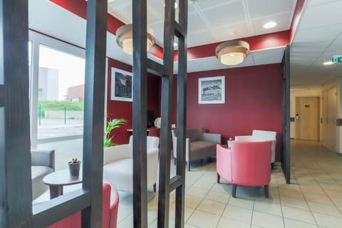 Flat-screen TV, computer monitors