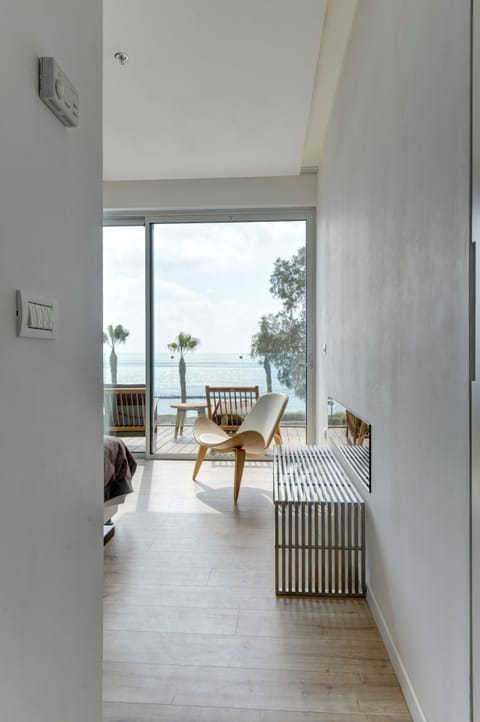 Terrasse Room | Premium bedding, in-room safe, desk, free WiFi