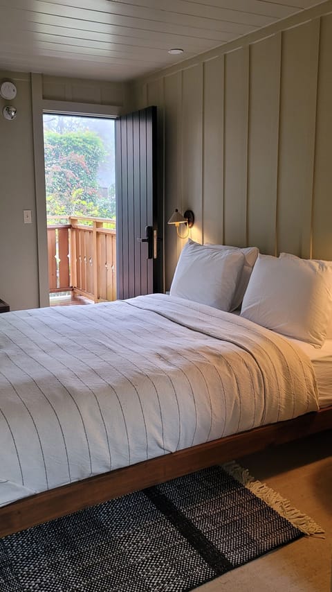 Frette Italian sheets, premium bedding, down comforters