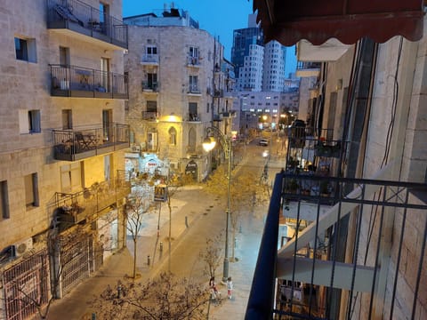 Deluxe Double Room, 1 Queen Bed | Terrace/patio