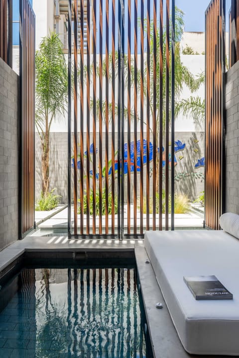 Deluxe Loft with Private outdoor spa tub | Jetted tub