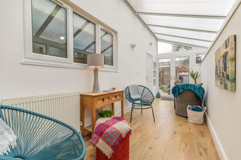 Cottage | 2 bedrooms, individually decorated, individually furnished, free WiFi