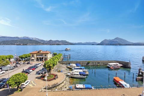 Family Penthouse, Multiple Bedrooms, Beachside (Rooftop On Stresa Lake View) | Exterior