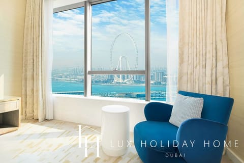 Deluxe Apartment | 1 bedroom, desk, laptop workspace, blackout drapes