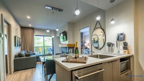 Coffee/tea maker, highchair, dining tables