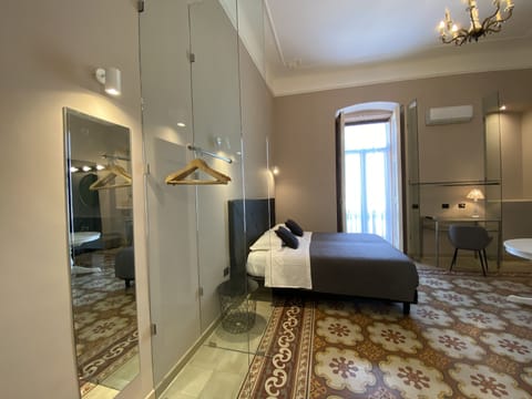 Deluxe Double or Twin Room | In-room safe, desk, free WiFi, bed sheets