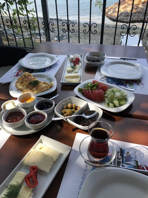 Free daily local cuisine breakfast