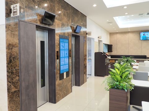 Elevator