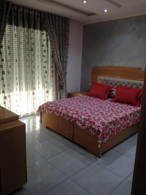 Apartment, 2 Bedrooms, Smoking, Balcony | 3 bedrooms