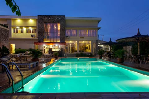 2 outdoor pools, pool umbrellas, sun loungers