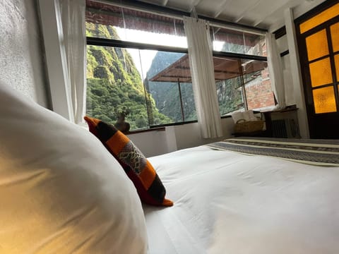 Family Quadruple Room | WiFi (free), bed sheets