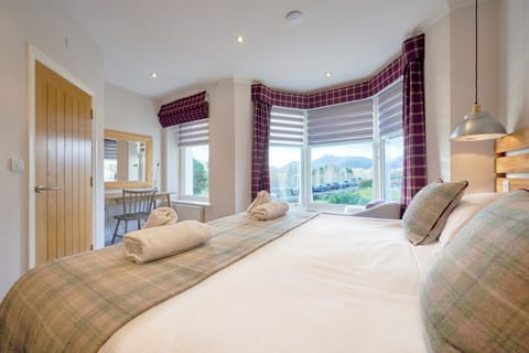 2 bedrooms, individually decorated, individually furnished, free WiFi